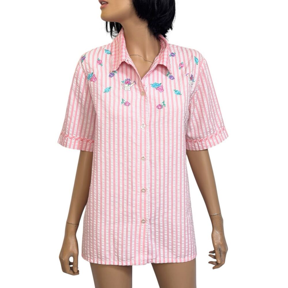 Vintage Pink Seersucker Stripe Floral Embroidered M Petites Coastal